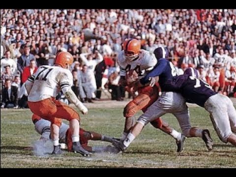 Video: Classic Tailback - Jim Brown Syracuse Highlights