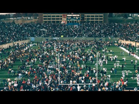 Video: 1988: Penn State vs West Virginia (College Football)