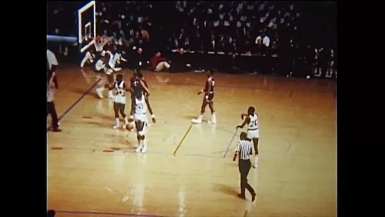 Video: 1969 Boys Basketball State Finals - Indianapolis Washington vs. Gary Tolleston
